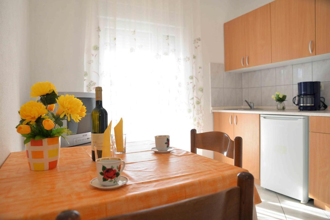 Apartments Katarina Vodice Exterior photo